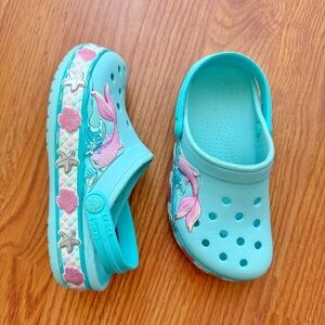 Crocs blue fun lab mermaid band clogs shoes tail shells starfish